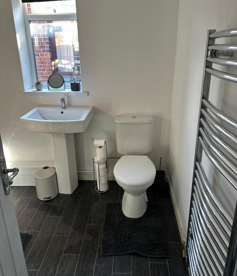 Tiye Estates Short Stay Stoke-on-Trent Екстериор снимка